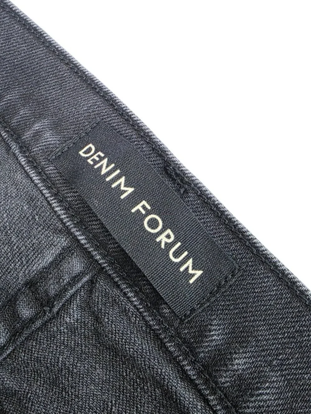 Aritzia Denim Forum The Arlo High Rise Straight Jeans, Button Fly, Size 31 - Picture 6 of 11